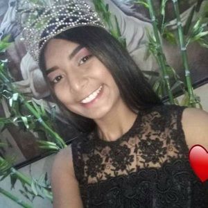 Meet your Posher, Alejandra